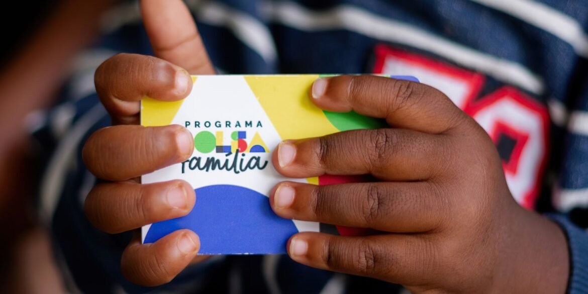 caixa-paga-bolsa-familia-a-beneficiarios-com-nis-de-final-5 caixa-paga-bolsa-familia-a-beneficiarios-com-nis-de-final-5