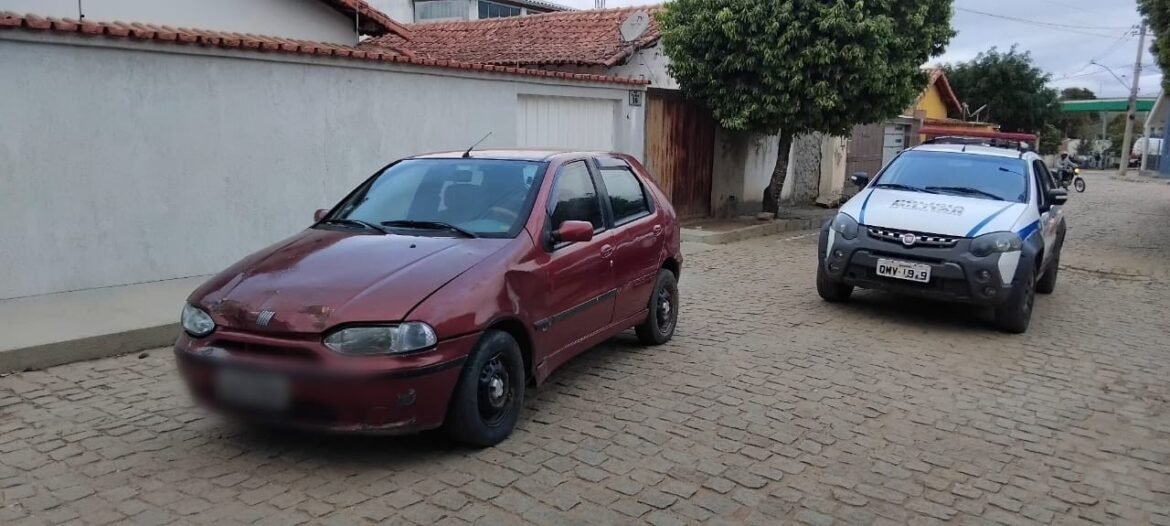 motorista-e-preso-por-dirigir-embriagado-apos-ser-flagrado-pela-pm-dormindo-ao-volante motorista-e-preso-por-dirigir-embriagado-apos-ser-flagrado-pela-pm-dormindo-ao-volante