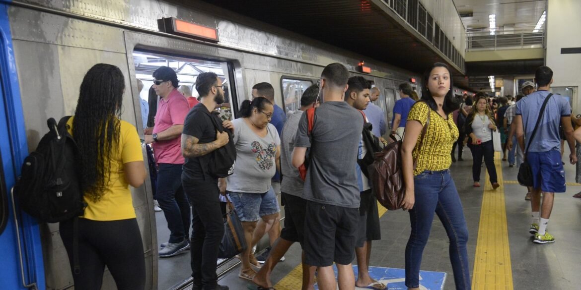 metro-do-rio-resolve-problema-de-sinalizacao-e-trens-voltam-a-operar metro-do-rio-resolve-problema-de-sinalizacao-e-trens-voltam-a-operar