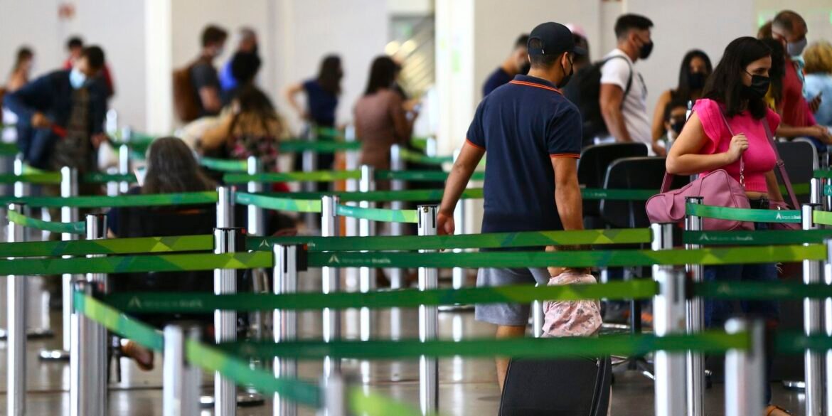 saiba-porque-e-um-risco-fazer-piadas-sobre-bombas-em-aeroportos saiba-porque-e-um-risco-fazer-piadas-sobre-bombas-em-aeroportos