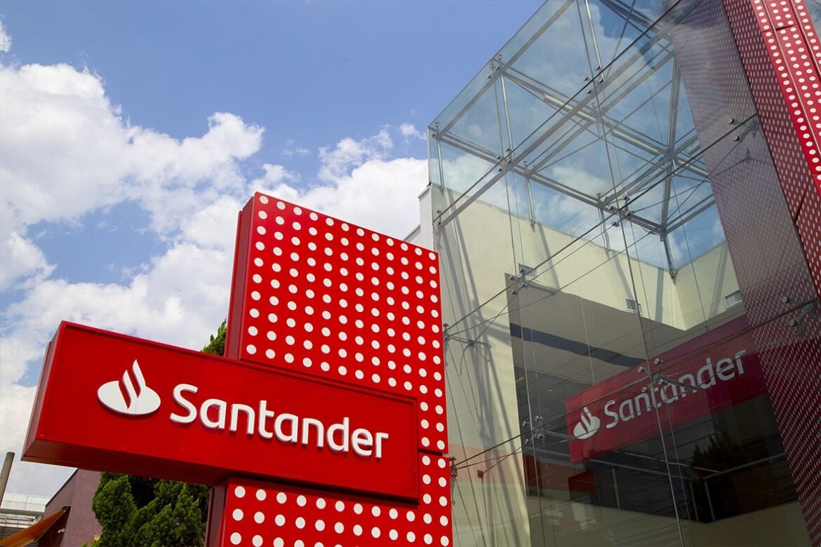 santander-brasil-tem-lucro-liquido-de-r$-4-bilhoes-no-3o-trimestre santander-brasil-tem-lucro-liquido-de-r$-4-bilhoes-no-3o-trimestre
