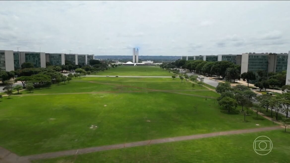 com-meta-de-zerar-rombo,-governo-tem-deficit-de-r$-100-bilhoes-em-suas-contas-ate-setembro