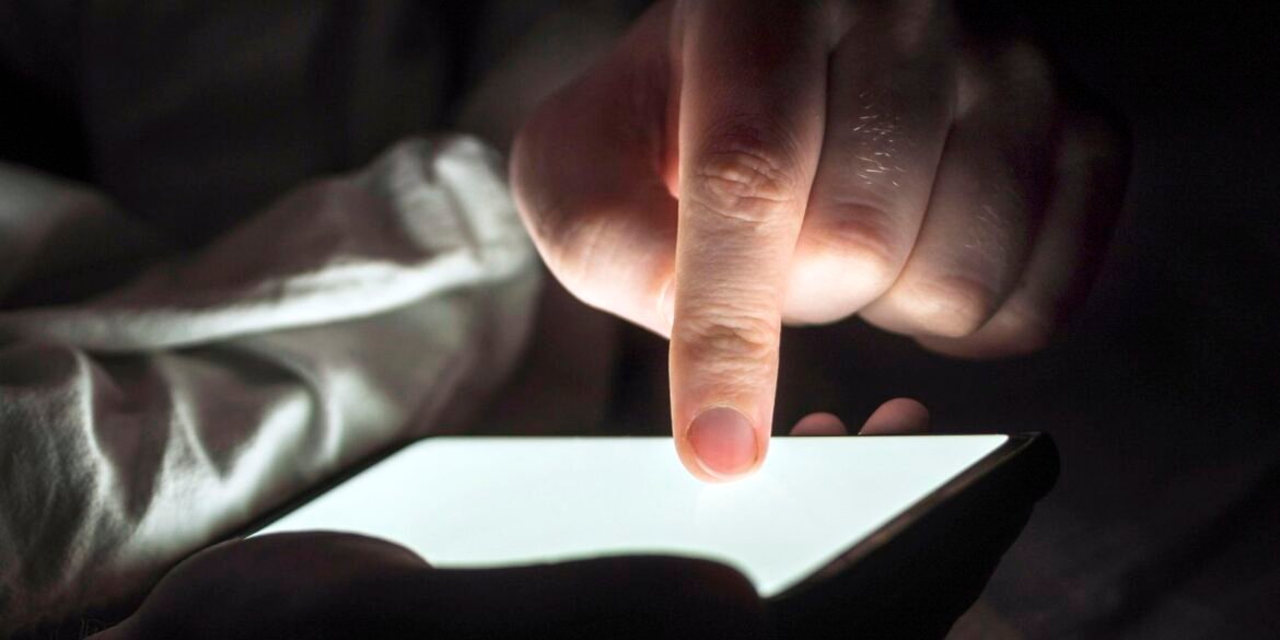 sp:-acao-contra-receptacao-de-celulares-prende-tres-pessoas