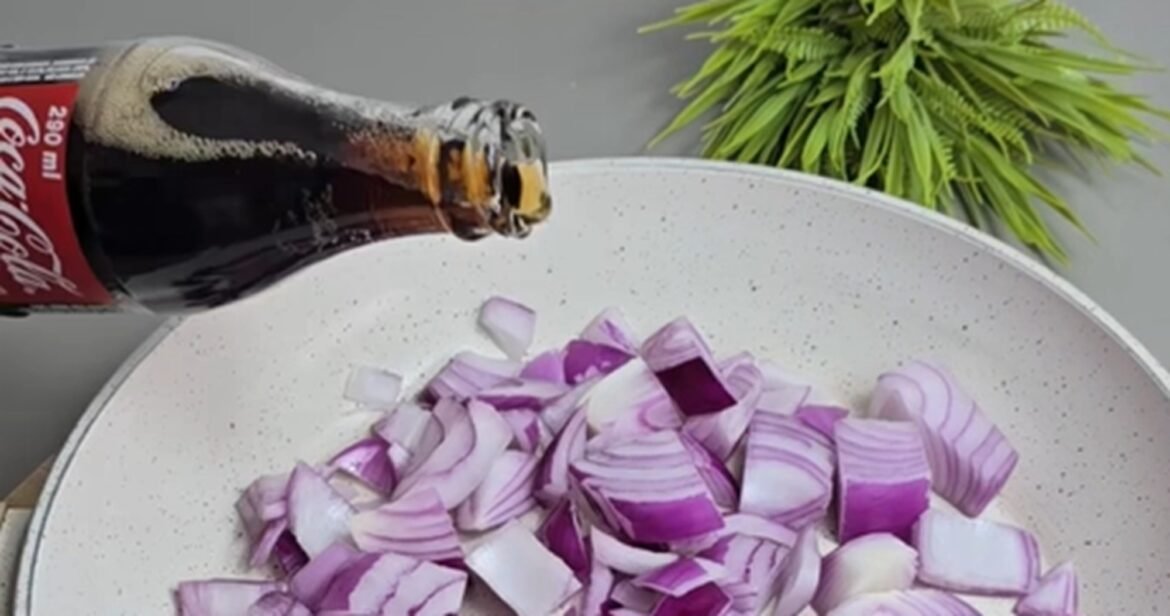 e-#fake-que-‘receita’-com-coca-cola-e-cebola-combate-a-gripe