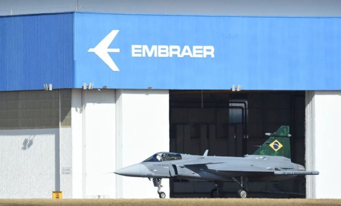 embraer-registra-r$-10,9-bilhoes-de-receita-no-3°-trimestre-de-2025