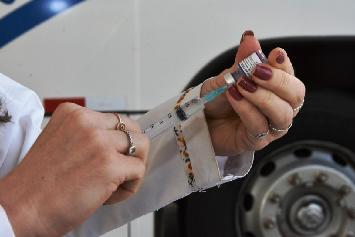 pais-sao-notificados-pelo-ministerio-publico-apos-se-recusarem-a-vacinar-bebe-de-tres-meses-em-mg