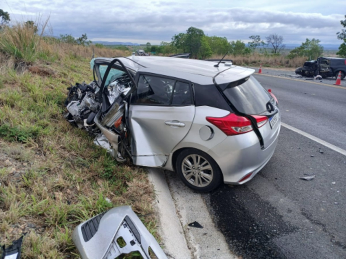 acidente-com-tres-mortos,-mulher-agarrada-pelo-pescoco-por-assaltante-e-vagas-na-policia-civil;-veja-as-mais-lidas-da-semana