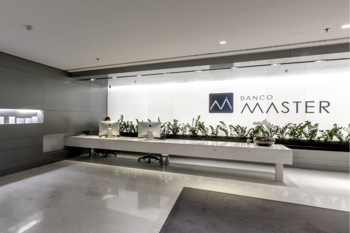 banco-central-determina-a-liquidacao-extrajudicial-do-banco-master