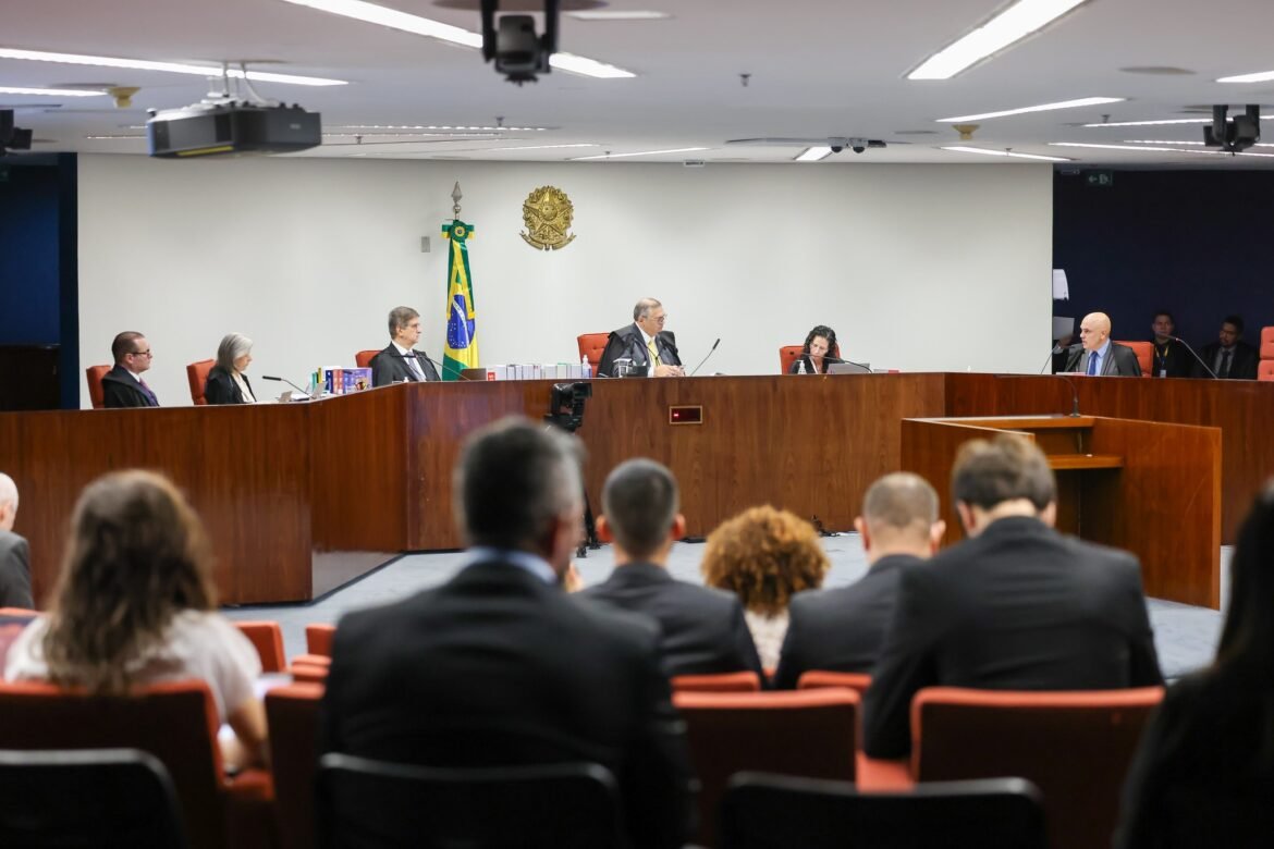 trama-golpista:-1a-turma-do-stf-forma-maioria-para-condenar-grupo-responsavel-por-plano-para-matar-autoridades