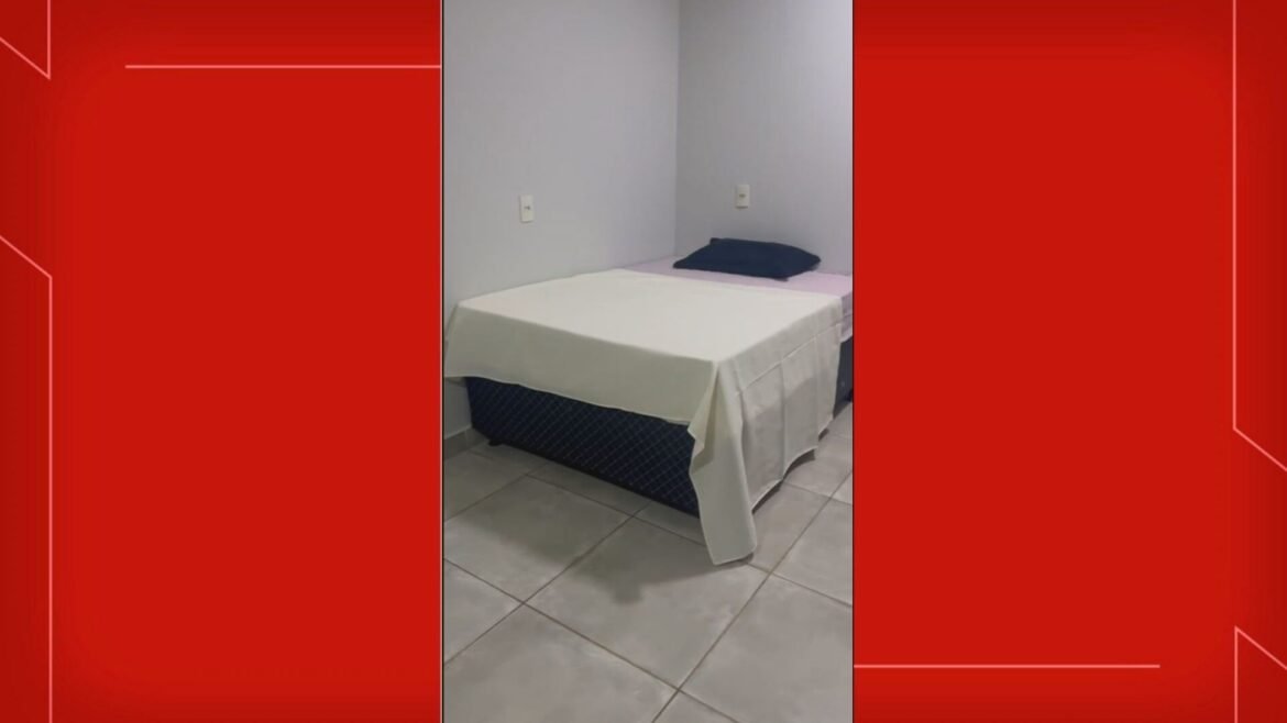 video:-stf-divulga-imagens-de-sala-na-‘papudinha’-onde-anderson-torres-esta-preso