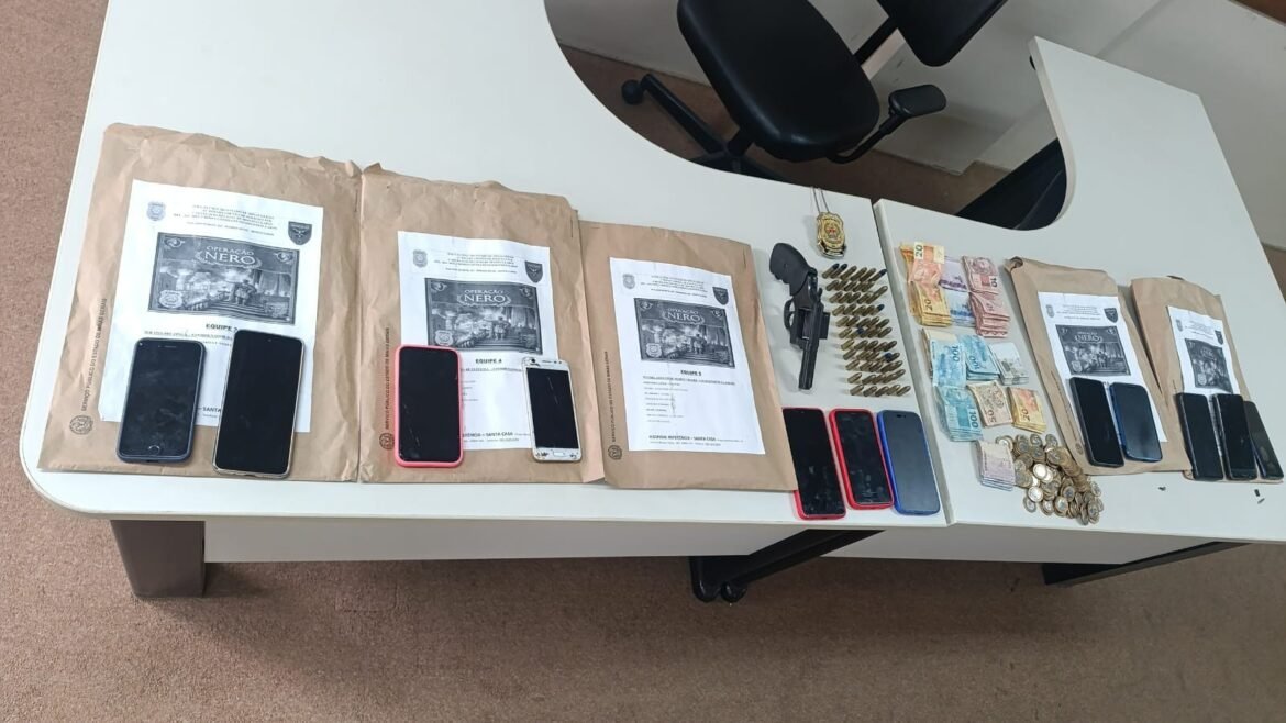 policia-civil-cumpre-12-mandados-em-operacao-que-apura-morte-de-casal-encontrado-em-chamas,-em-montes-claros