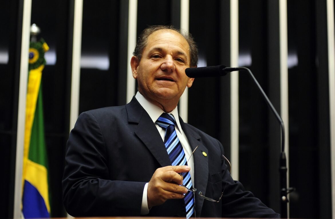 saiba-quem-e-missionario-jose-olimpio,-deputado-que-assume-vaga-na-camara-apos-cassacao-de-eduardo-bolsonaro