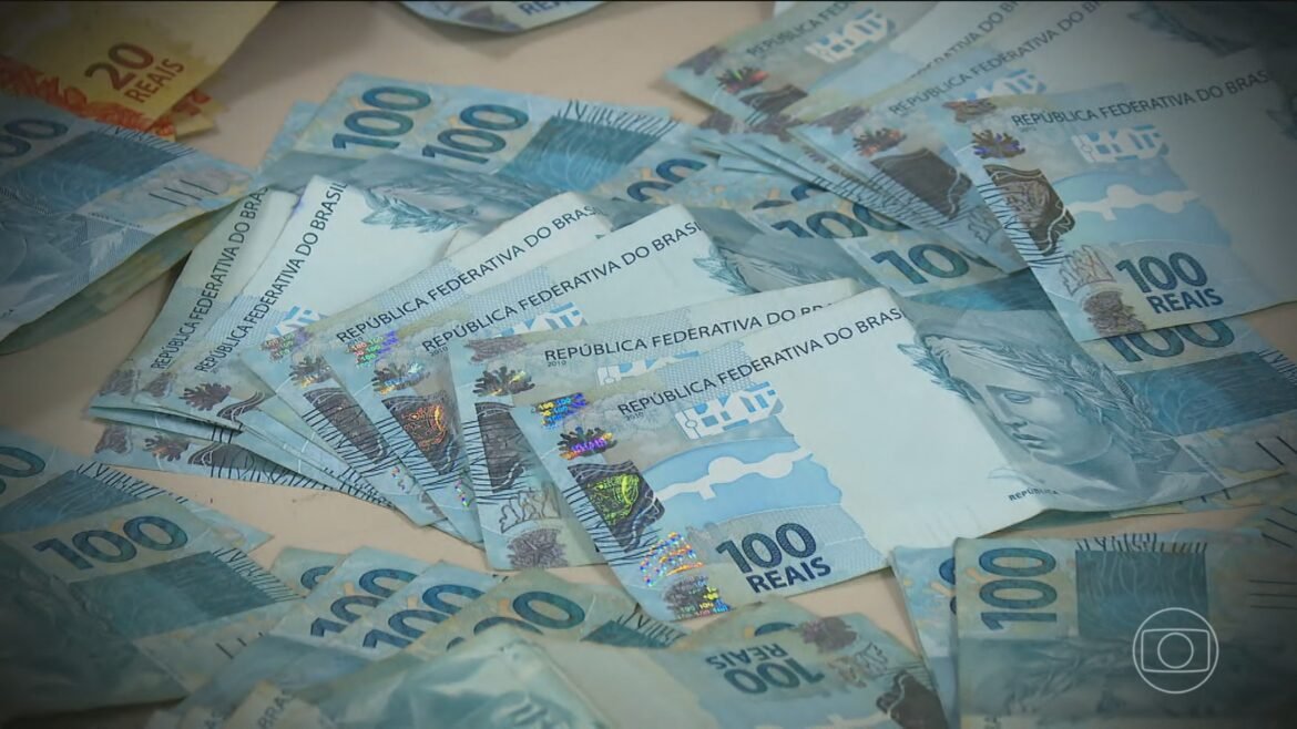 arrecadacao-federal-alcanca-r$-226,7-bilhoes-em-novembro-e-registra-recorde-historico-|-g1