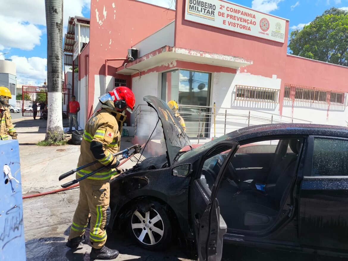 casal-e-bebe-saem-ilesos-de-incendio-que-atingiu-carro-deles-em-montes-claros