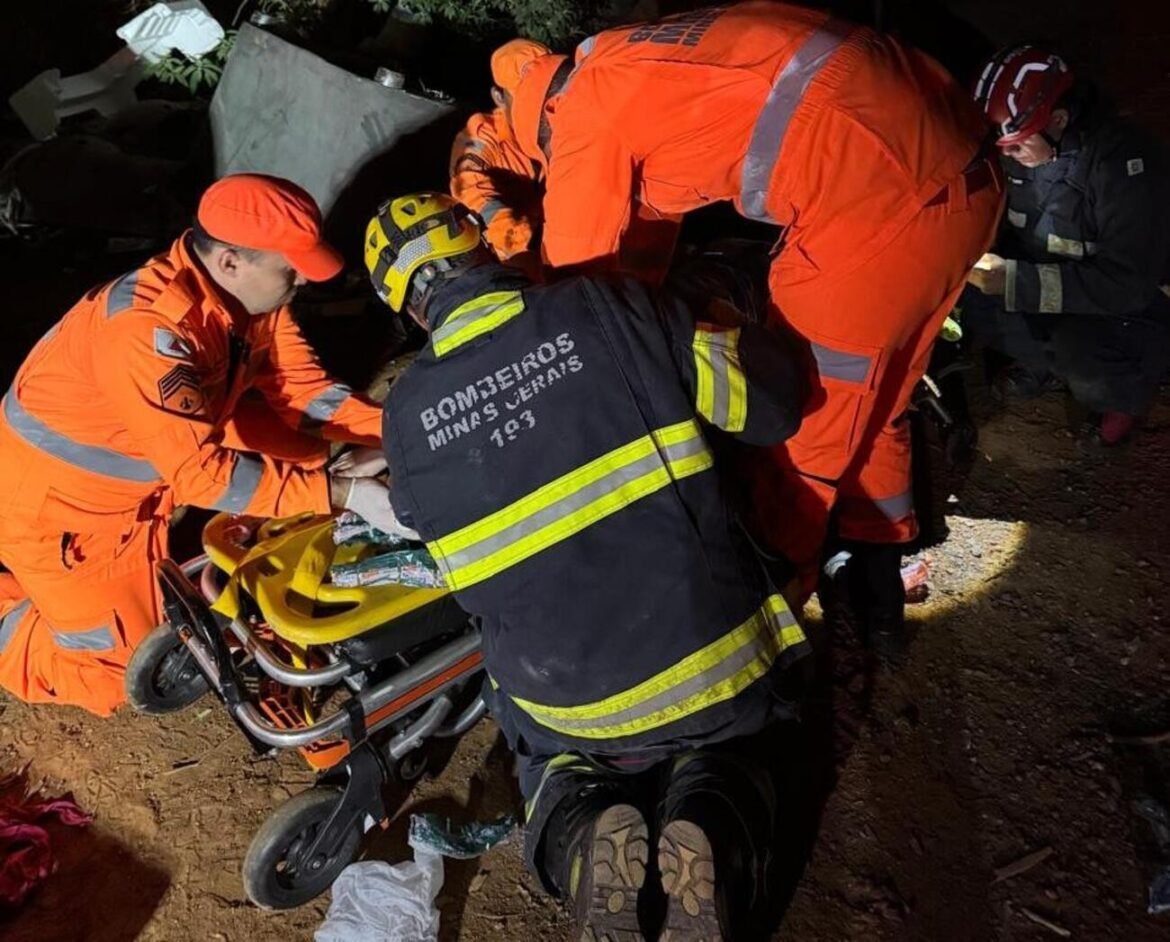 acidente-com-carro-deixa-um-morto-e-dois-feridos-no-jardim-brasil,-em-montes-claros