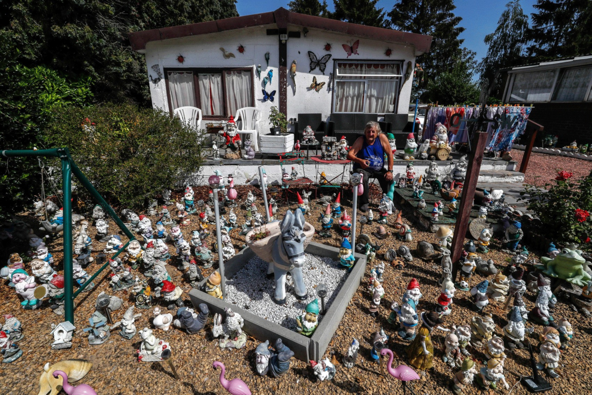 belga-coleciona-anoes-de-jardim