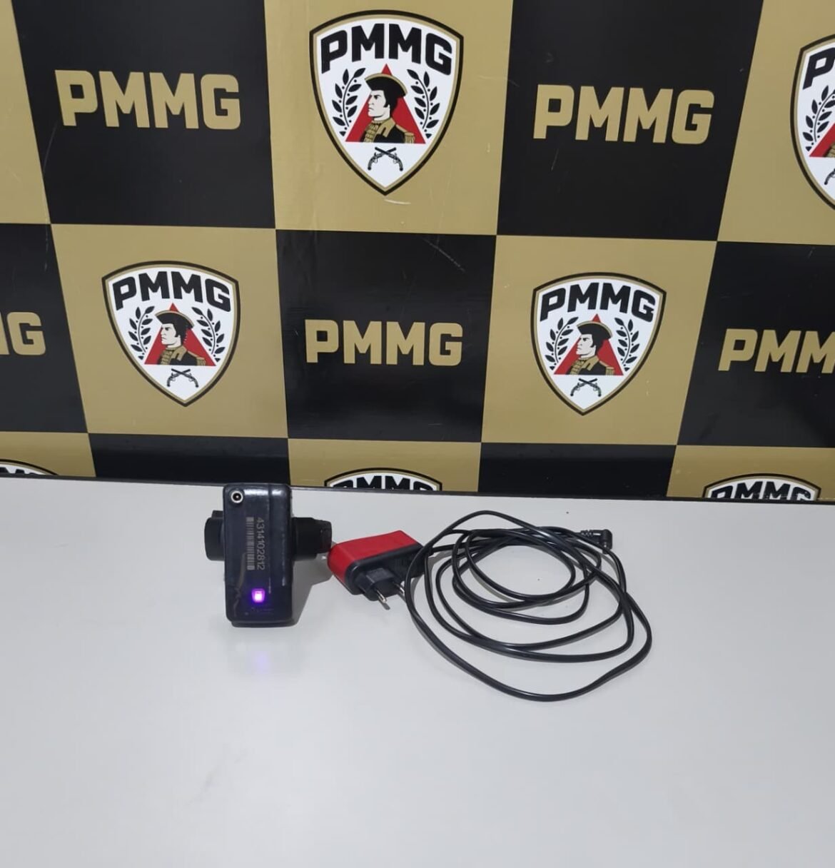 homem-que-cumpria-pena-por-homicidio-e-preso-ao-romper-tornozeleira-com-faca-de-cozinha-e-ameacar-ex