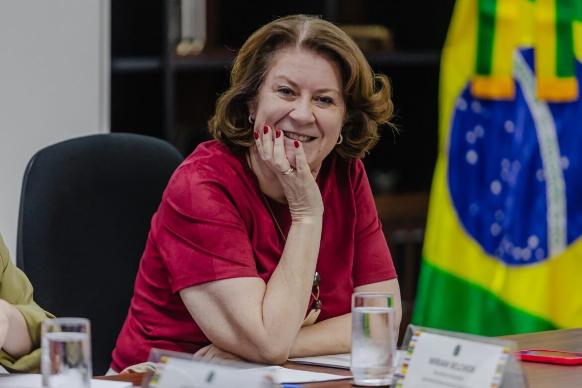 rui-costa-confirma-que-secretaria-executiva-miriam-belchior-vai-assumir-casa-civil