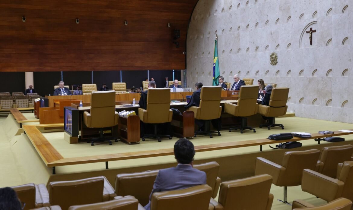 fachin-nao-se-sente-atropelado-por-dino-na-suspensao-de-‘penduricalhos’