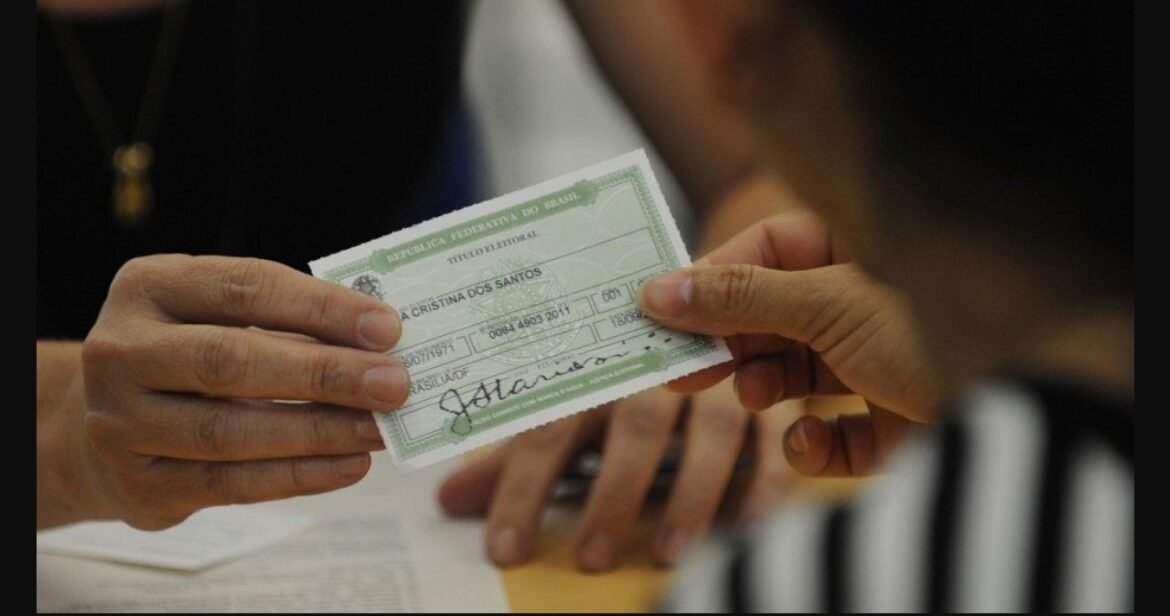eleicoes:-brasileiros-tem-3-meses-para-regularizar-pendencias-ou-pedir-primeira-via-de-titulo-a-justica-eleitoral
