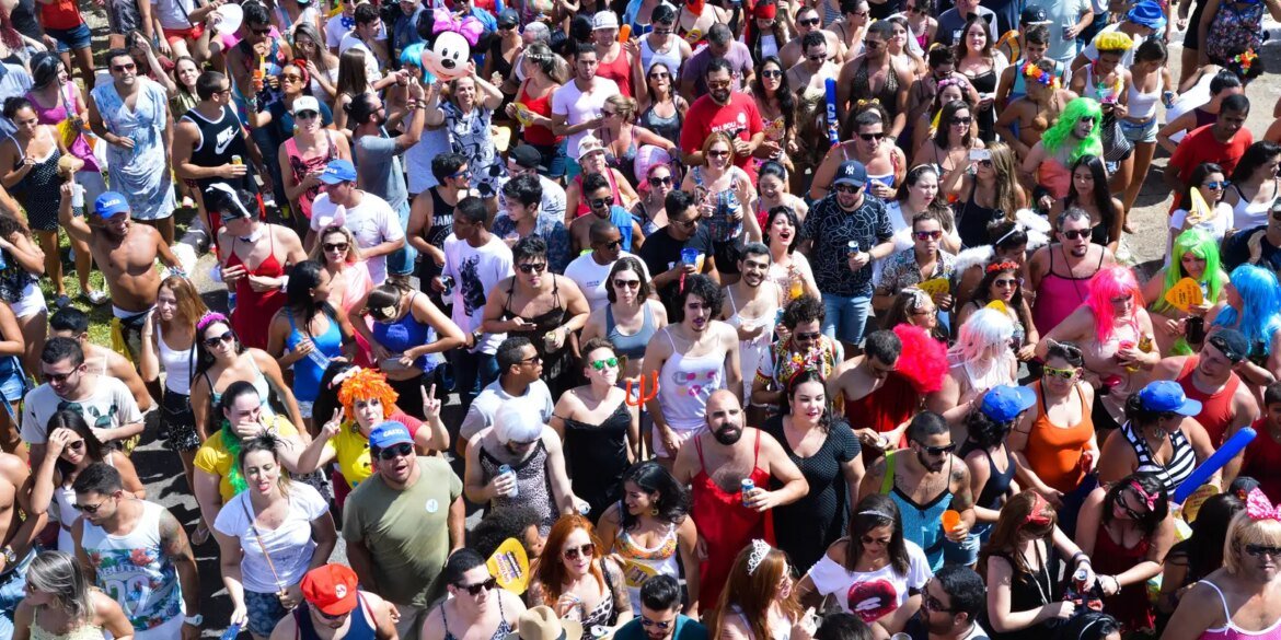 veja-dicas-para-curtir-o-carnaval-com-seguranca-e-alegria
