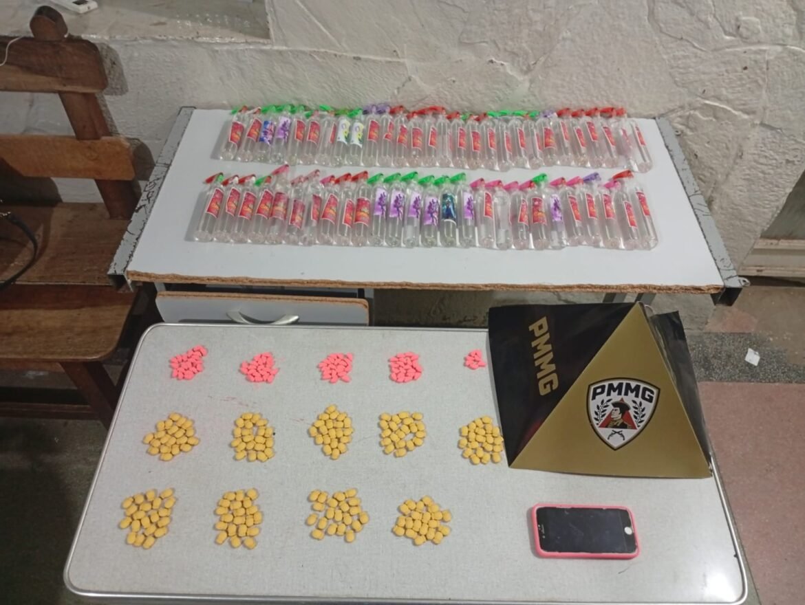 homem-fica-surpreso-ao-ver-que-filha-escondia-ecstasy-e-lanca-perfume-na-casa-deles,-em-montes-claros