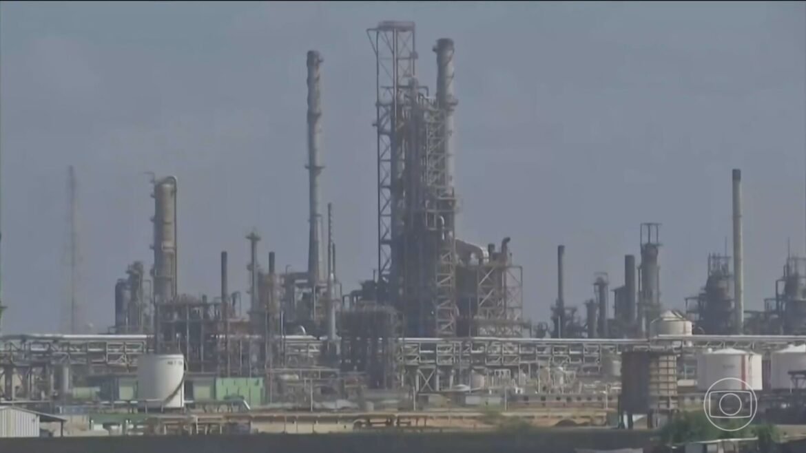 eua-autorizam-cinco-grandes-petroleiras-a-retomar-operacoes-na-venezuela-|-g1