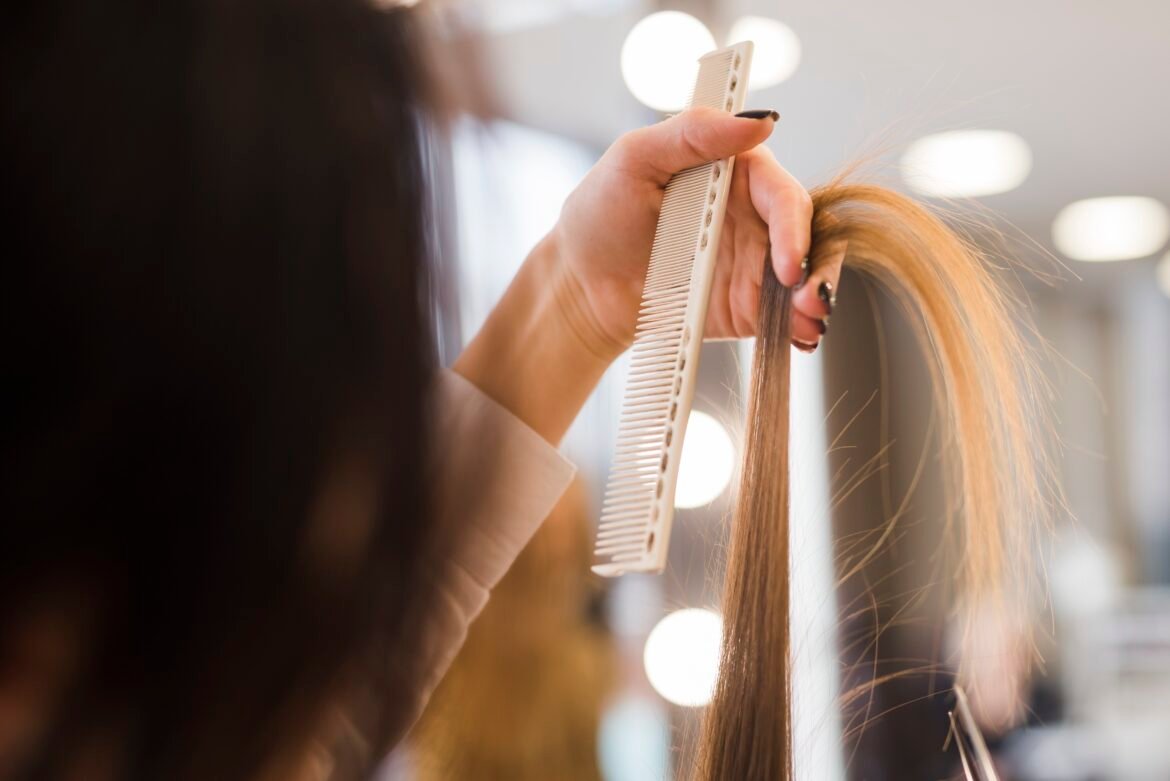 extensoes-de-cabelo-tem-substancias-associadas-a-cancer-e-alteracoes-hormonais,-aponta-estudo