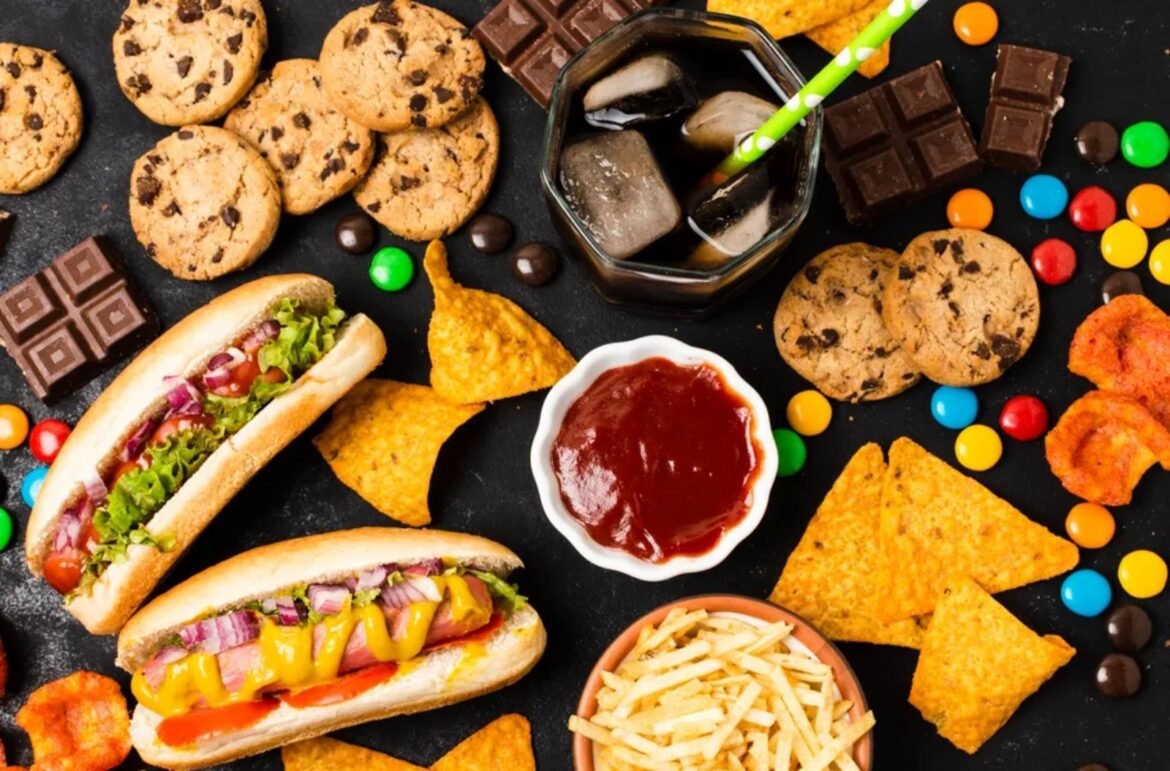 brasil-pode-evitar-ate-236-mil-mortes-em-20-anos-com-imposto-sobre-ultraprocessados,-aponta-estudo