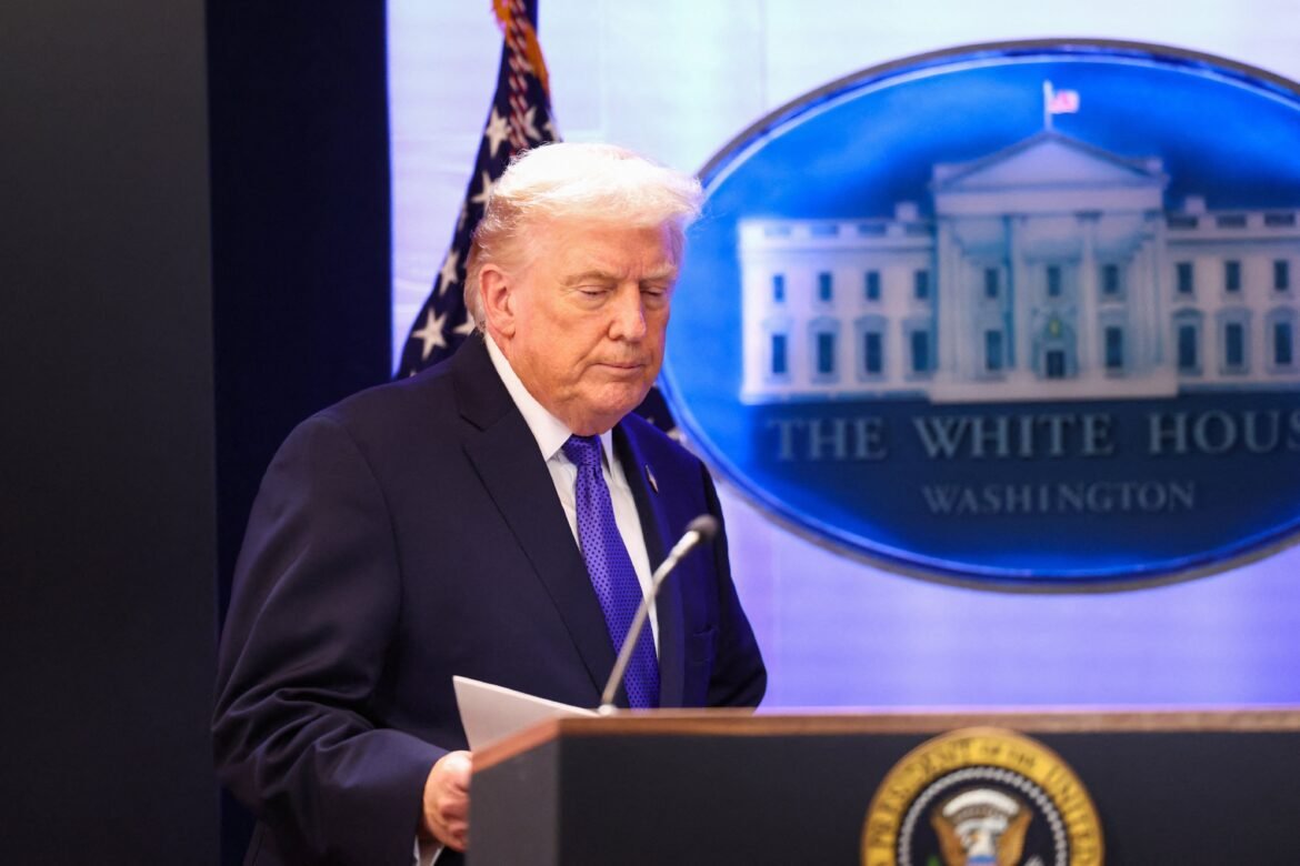 leia-a-integra-do-texto-em-que-trump-anuncia-tarifa-global-de-10%-|-g1