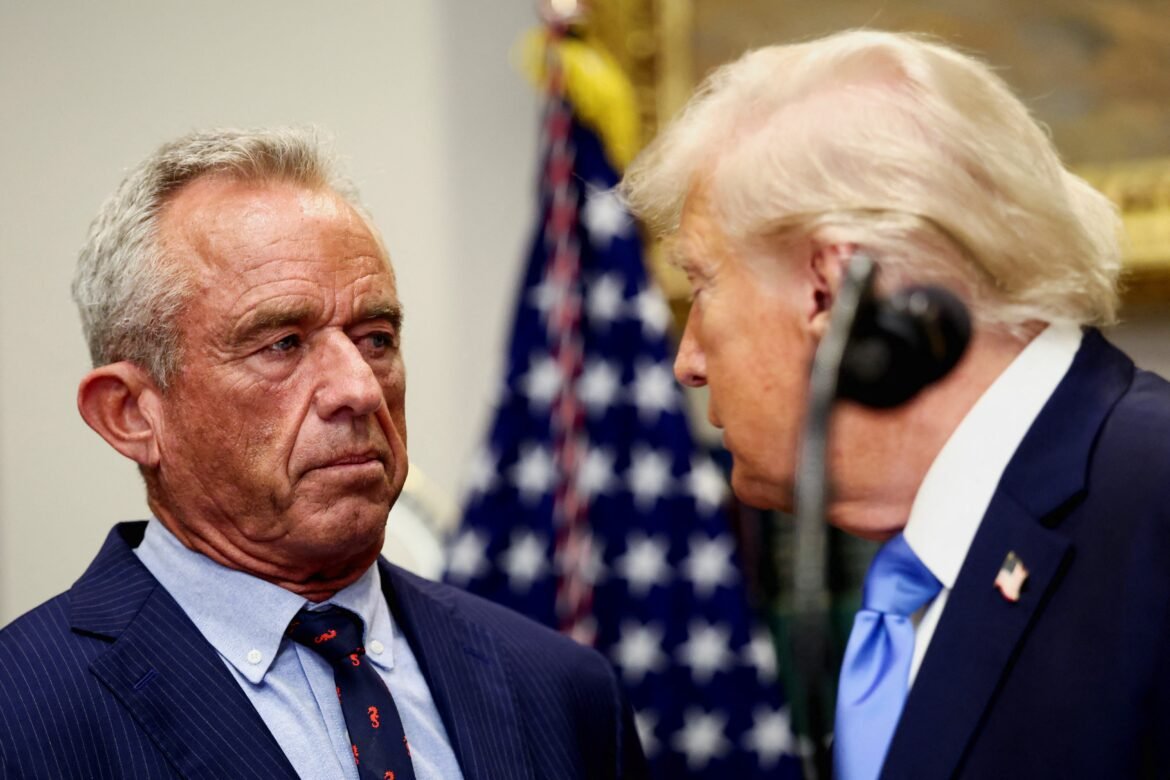 democratas-vao-processar-governo-trump-por-enxugar-lista-de-vacinas-obrigatorias-nos-eua