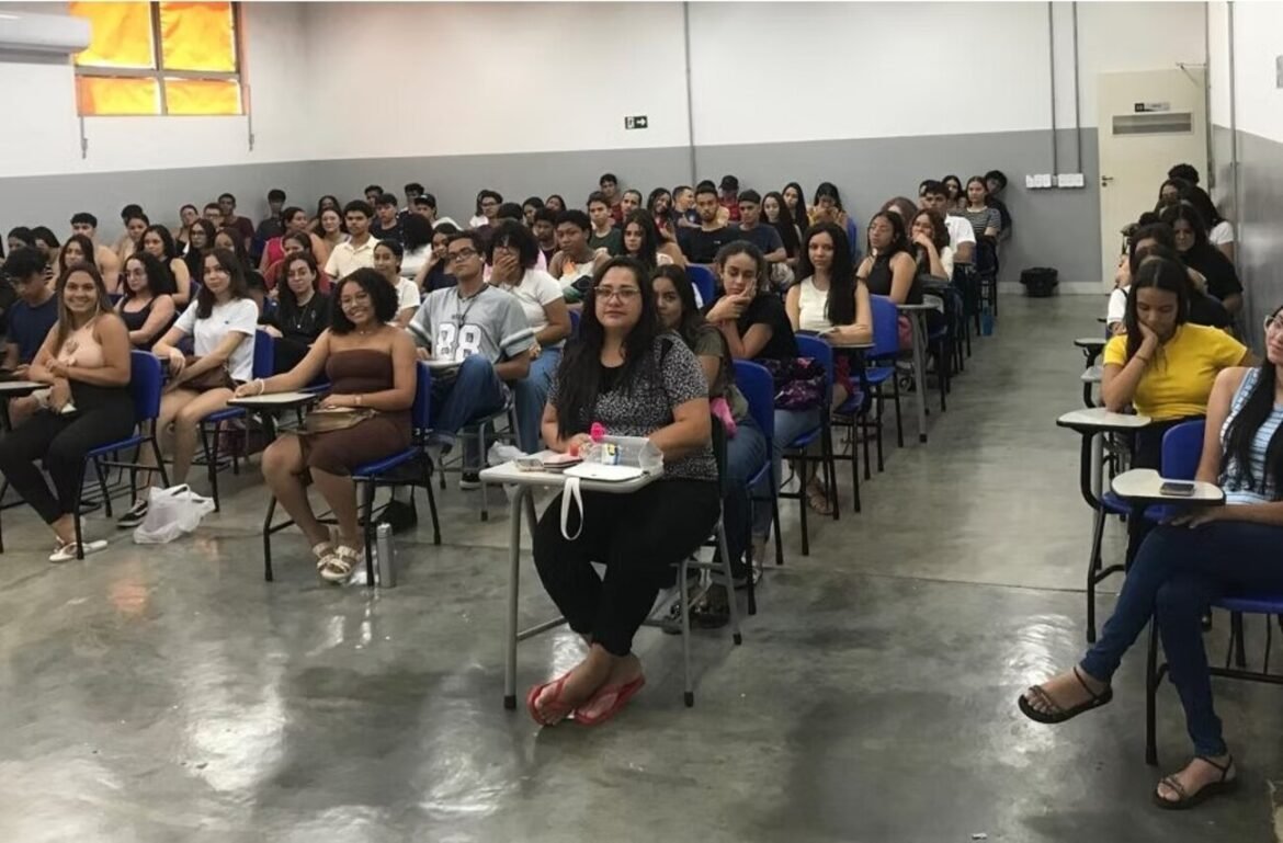 ufmg-abre-inscricoes-para-cursinho-comunitario-gratuito-voltado-ao-enem-em-montes-claros