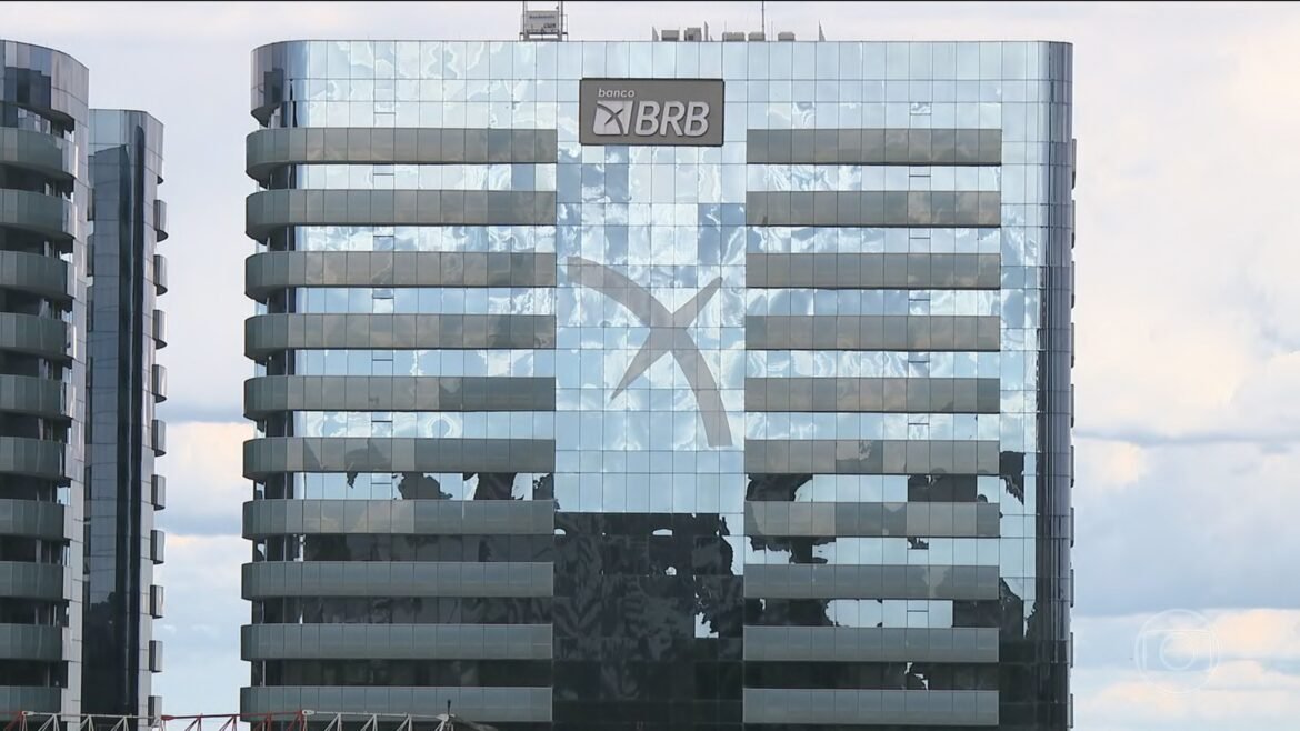 brb-planeja-aumento-de-capital-de-r$-8,8-bilhoes-e-novas-acoes-|-g1