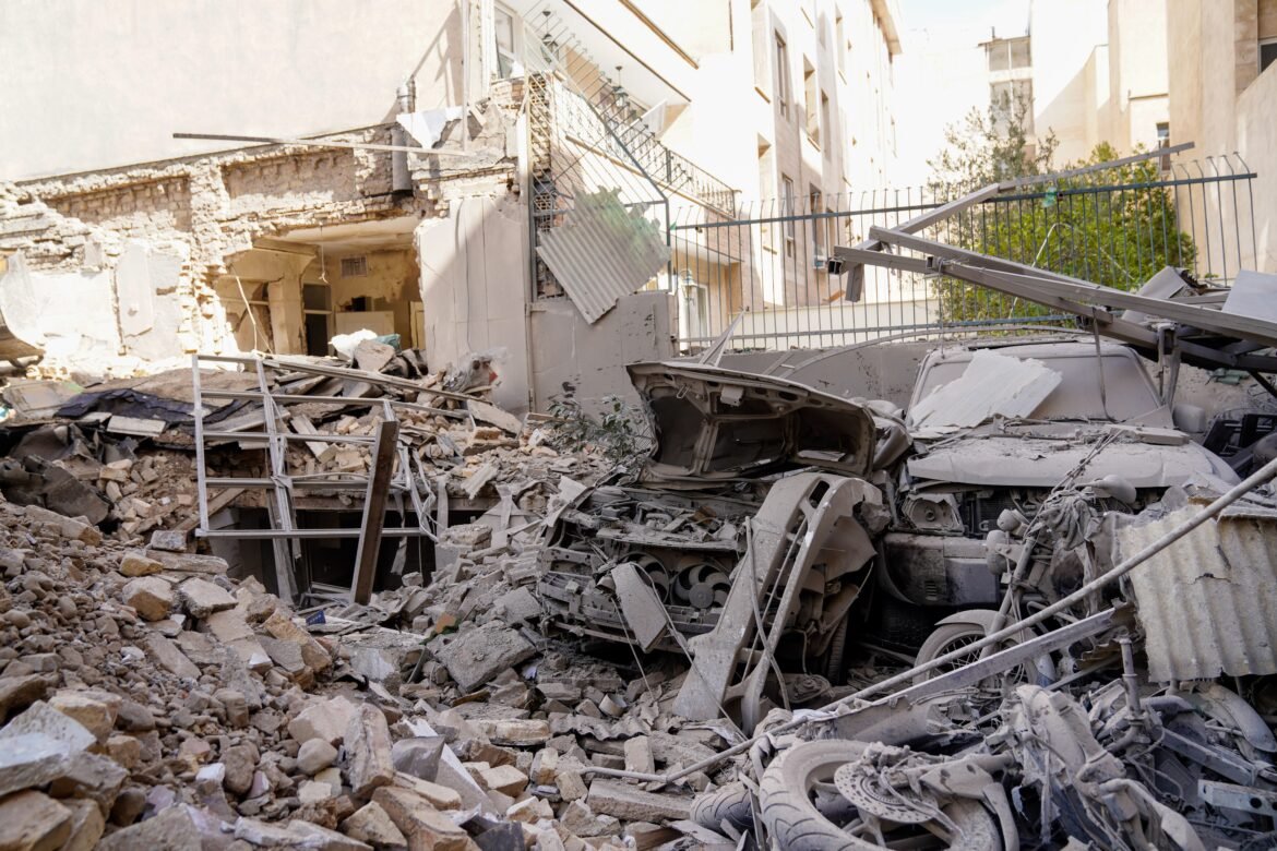 conflito-entre-eua,-israel-e-ira-deve-pressionar-economia-global-|-g1