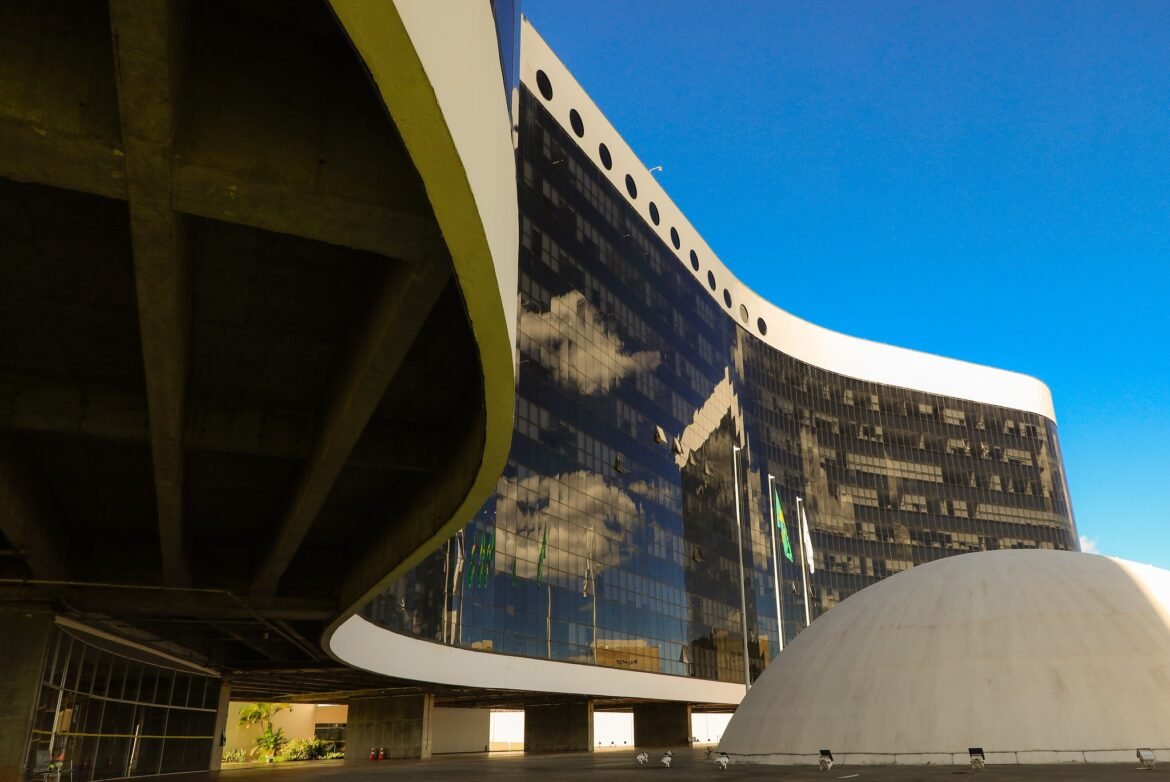 eleicoes-2026:-tse-aprova-resolucao-com-calendario-eleitoral;-saiba-as-principais-datas