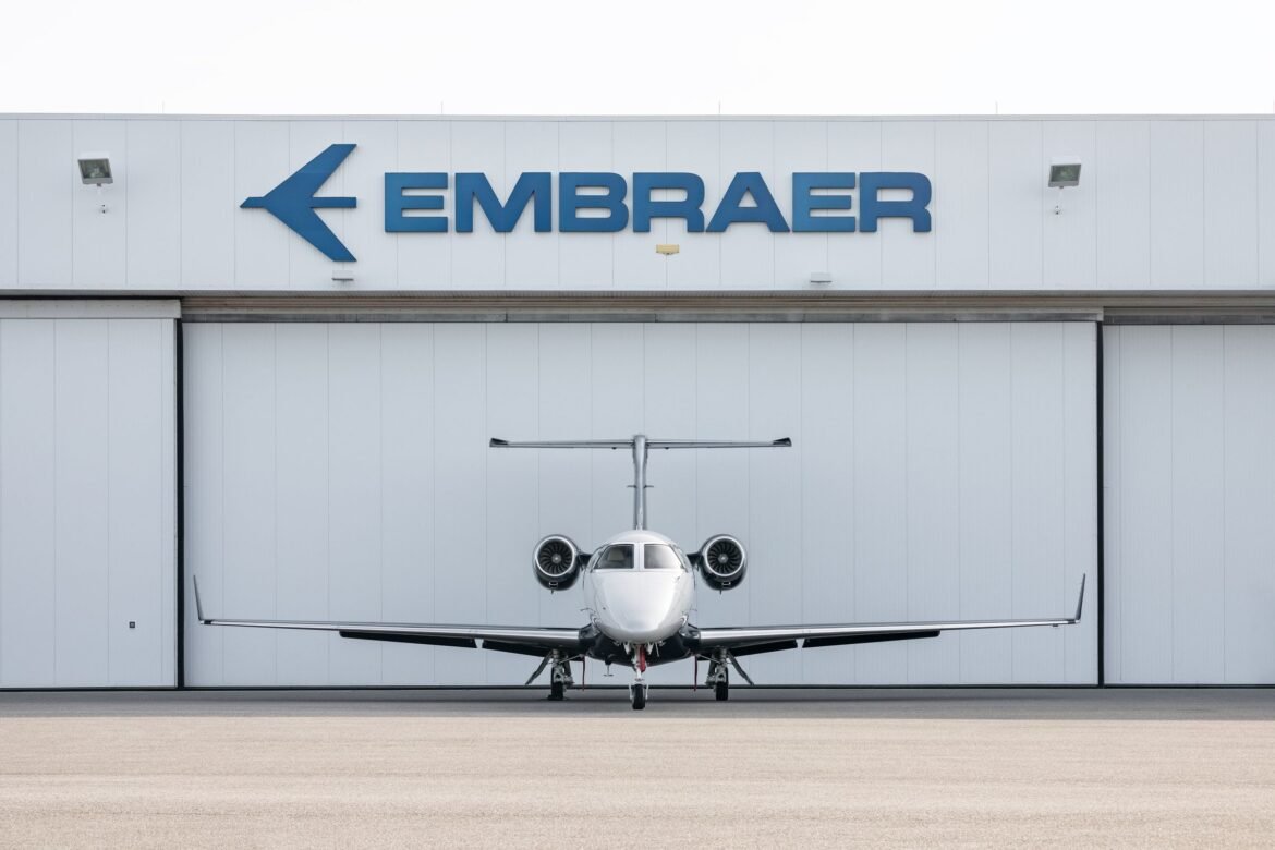 recorde:-embraer-registra-mais-de-r$-40-bilhoes-de-receita-em-2025-|-g1