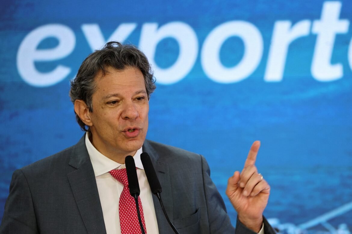 datafolha:-haddad-tem-41%-e-flavio-bolsonaro,-43%,-em-cenario-de-2o-turno-para-presidente
