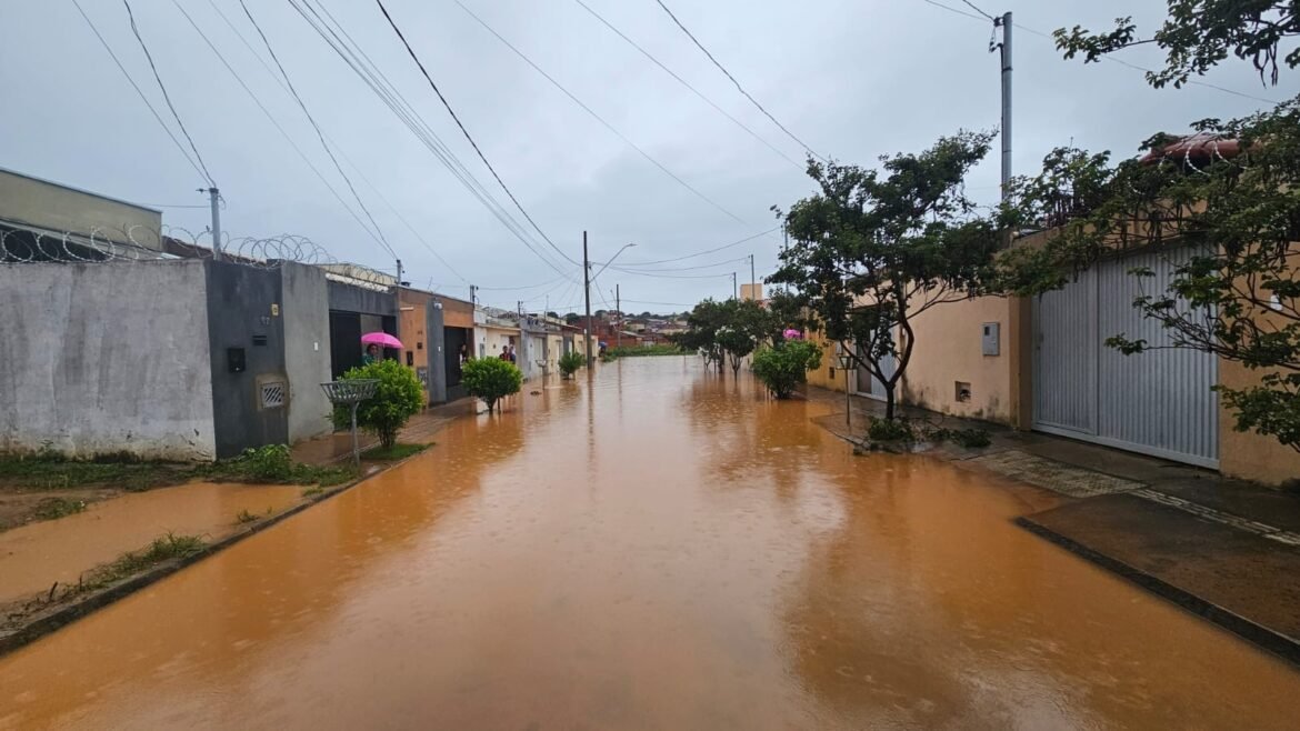prefeitura-de-montes-claros-decreta-situacao-de-emergencia-por-conta-das-chuvas