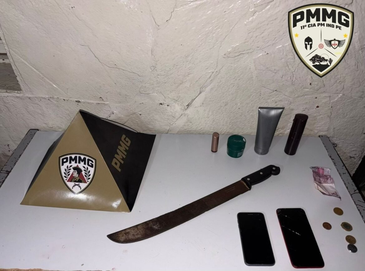 apos-se-conhecerem-em-bar-e-beberem-juntas,-mulher-persegue-e-rouba-outra-com-facao-em-mg