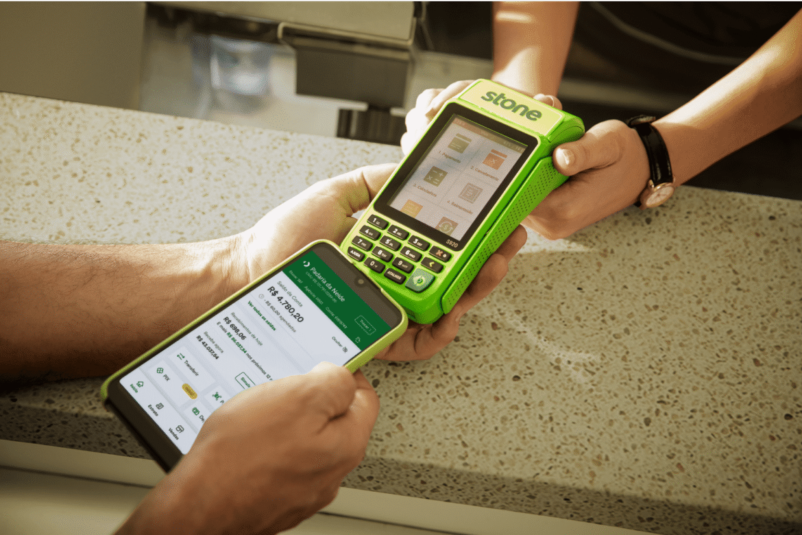 stone-faz-demissoes-e-sindicato-fala-em