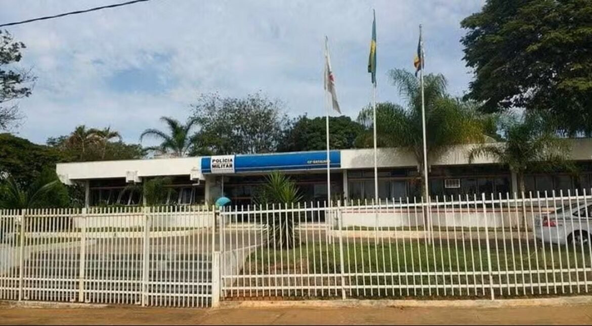 rapaz-e-encontrado-morto-apos-mae-e-irmaos-escutarem-tiros-no-quintal-e-chamarem-a-pm-em-curvelo