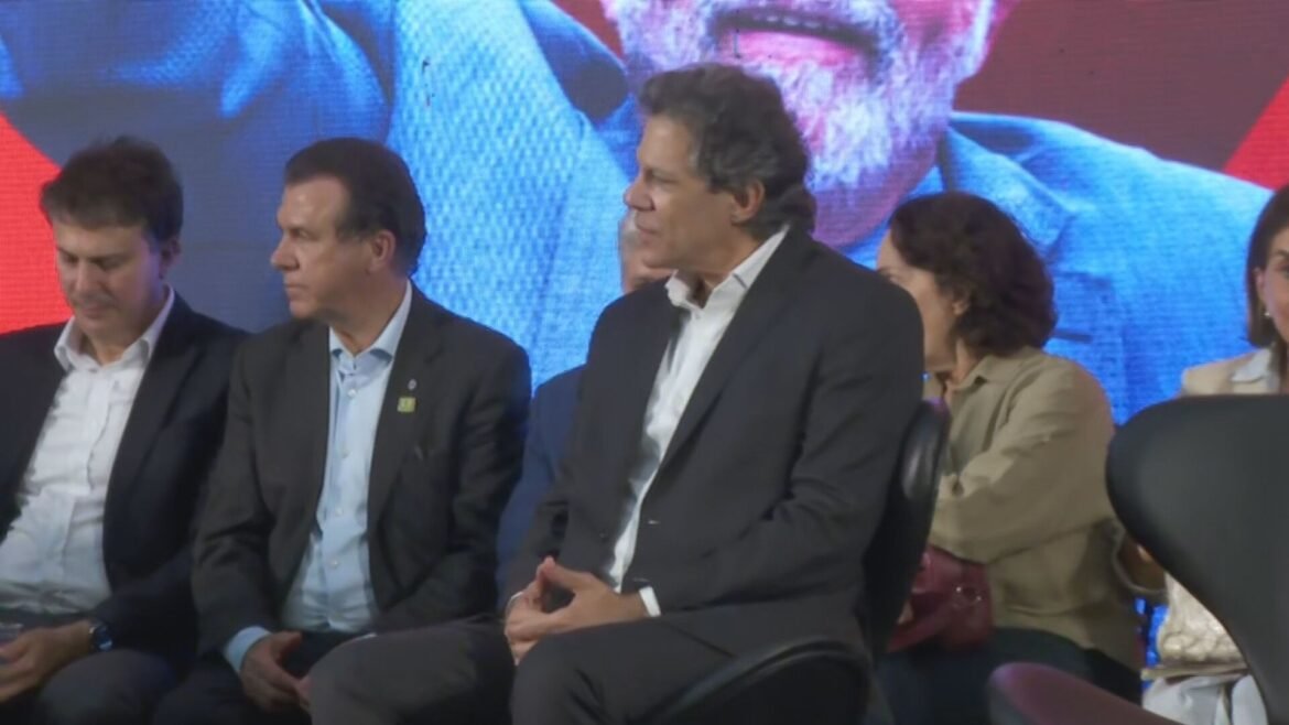 pt-anuncia-pre-candidatura-de-haddad-ao-governo-de-sp:-‘voce-pode-ter-derrota-em-qualquer-eleicao,-mas-derrota-politica,-nunca’