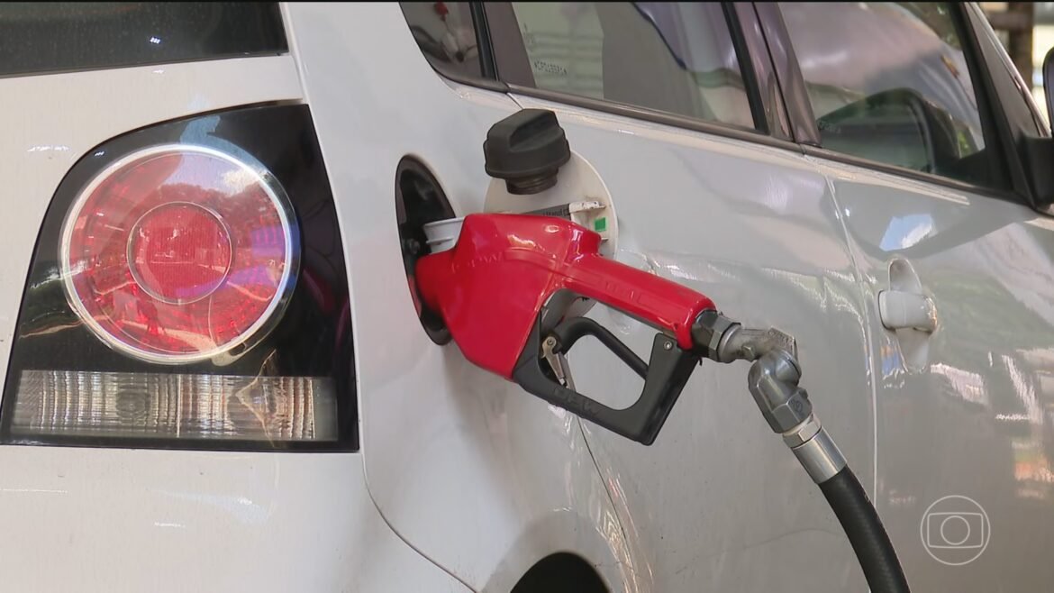 petroleo-em-alta-encarece-combustiveis;-veja-como-guerra-pesa-no-bolso-|-g1