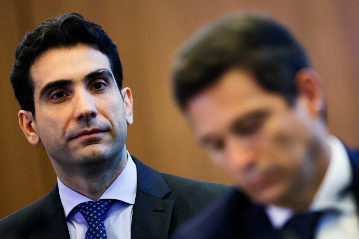 cpmi-do-inss-aprova-convites-para-ouvir-presidente-do-bc,-gabriel-galipolo,-e-campos-neto