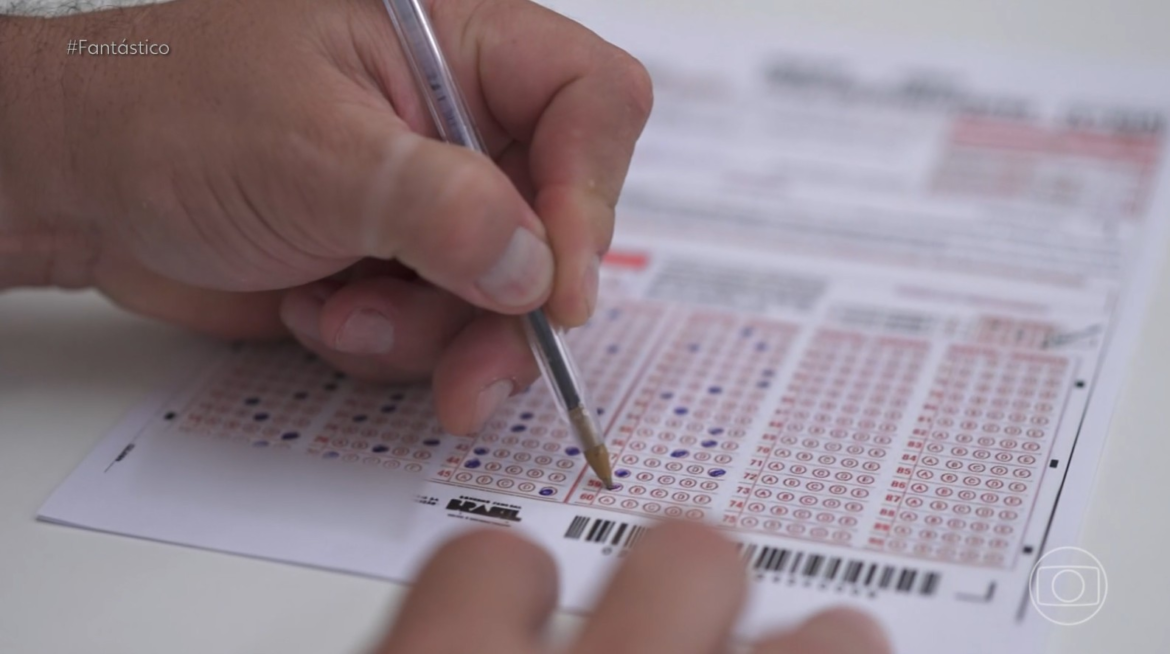 veja-como-quadrilhas-fraudam-concursos-e-faturam-milhoes-|-g1