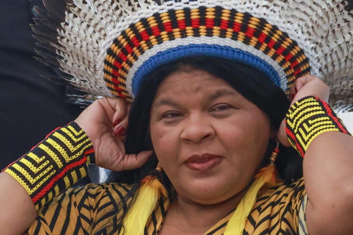 sonia-guajajara-segue-com-quadro-de-saude-estavel-e-tem-previsao-de-alta-para-quarta-feira,-diz-incor