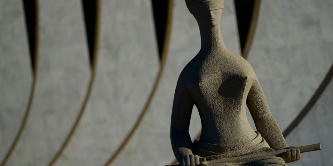 confira-penduricalhos-cortados-e-mantidos-apos-decisao-do-supremo