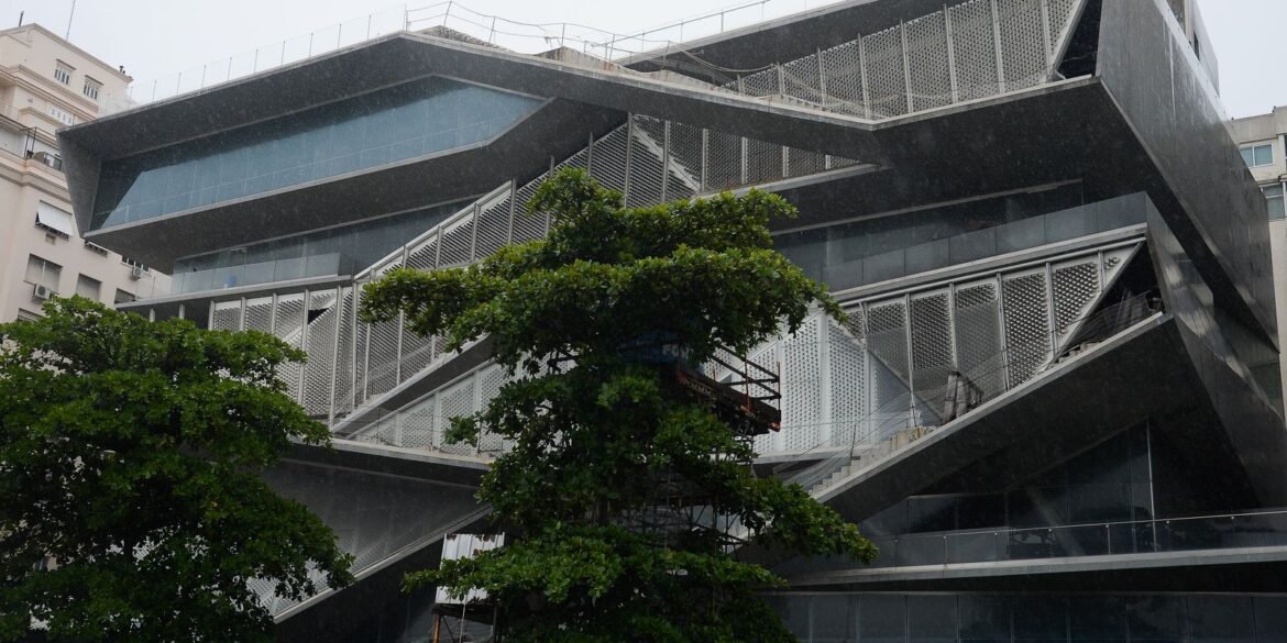 rio-adia-inauguracao-parcial-da-sede-do-museu-da-imagem-e-do-som