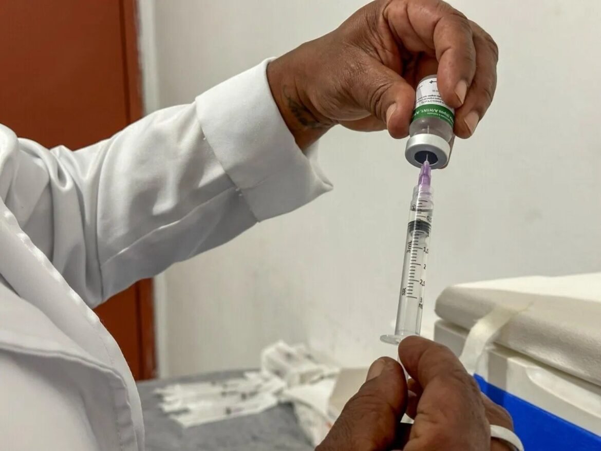 comeca-hoje-a-vacinacao-contra-gripe-no-pais;-veja-quem-pode-se-imunizar-e-quando-procurar-atendimento