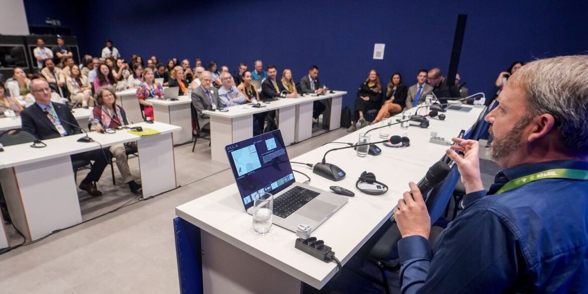 atlas-lancado-na-cop15-mostra-rotas-migratorias-de-aves-vulneraveis